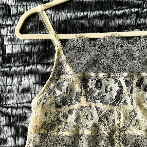 Anthropologie Sheer Mixed Lace Cami In Ivory Size S NWT - Picture 11 of 14